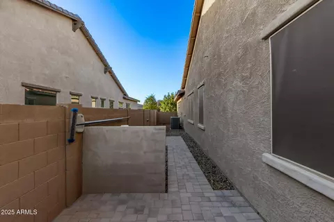 Exterior - 2027 E La Costa Ct, Gilbert, AZ 85298 photo 5 of 13