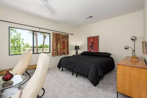 Bedroom - 1124 E Rose Ln #17, Phoenix, AZ 85014 photo 1 of 3