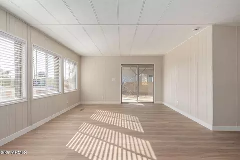 312 E Charleston Ave, Phoenix, AZ 85022 photo 9