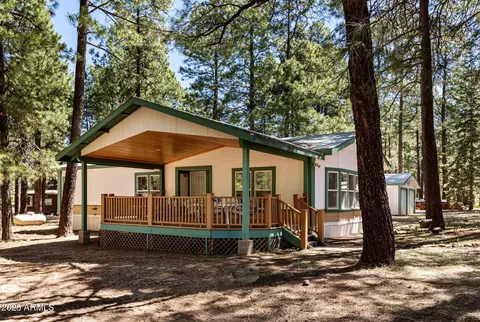 1187 Elk Dr, Forest Lakes, AZ 85931