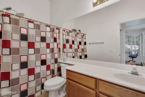 Bath - 7006 E Jensen St #48, Mesa, AZ 85207 photo 3 of 3