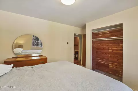 Bedroom - 3017 Larson Loop, Forest Lakes, AZ 85931 photo 3 of 4