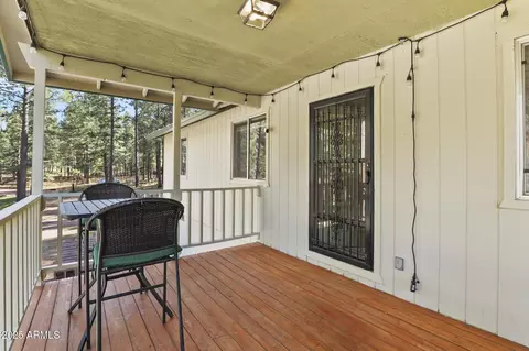 Exterior - 3017 Larson Loop, Forest Lakes, AZ 85931 photo 7 of 17