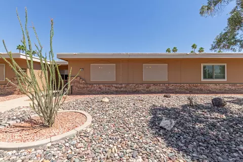 10860 W Buccaneer Dr, Sun City, AZ 85351