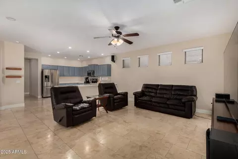 927 S Ash St, Gilbert, AZ 85233 photo 12