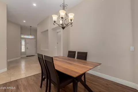 927 S Ash St, Gilbert, AZ 85233 photo 5