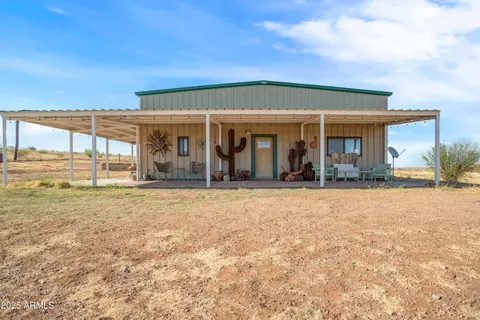 2 Sunset Ln, Elgin, AZ 85611