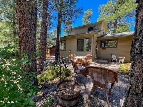 17410 S Peyote Dr, Munds Park, AZ 86017