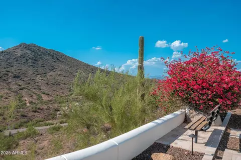 Exterior - 301 E Jomax Rd, Phoenix, AZ 85085 photo 14 of 16