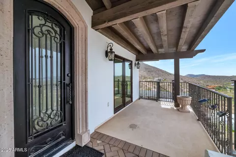 Exterior - 301 E Jomax Rd, Phoenix, AZ 85085 photo 4 of 16