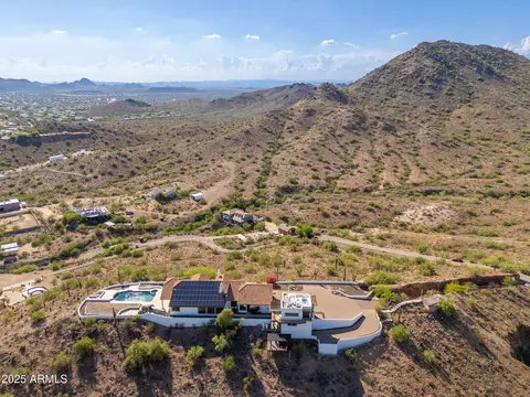 View/Area - 301 E Jomax Rd, Phoenix, AZ 85085 photo 1 of 6