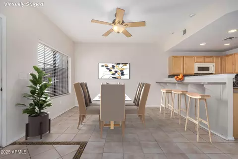 Dining - 3150 E Beardsley Rd #1091, Phoenix, AZ 85050 photo 1 of 1
