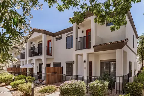 Exterior - 3150 E Beardsley Rd #1091, Phoenix, AZ 85050 photo 2 of 7