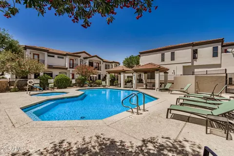 Exterior - 3150 E Beardsley Rd #1091, Phoenix, AZ 85050 photo 4 of 7