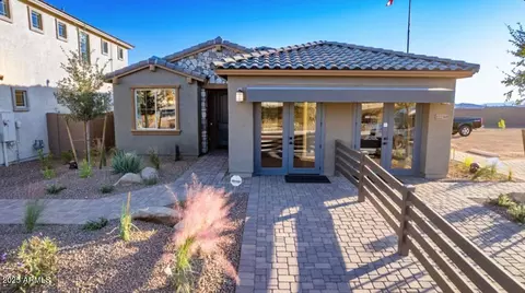 12239 W Caraveo Pl, Peoria, AZ 85383