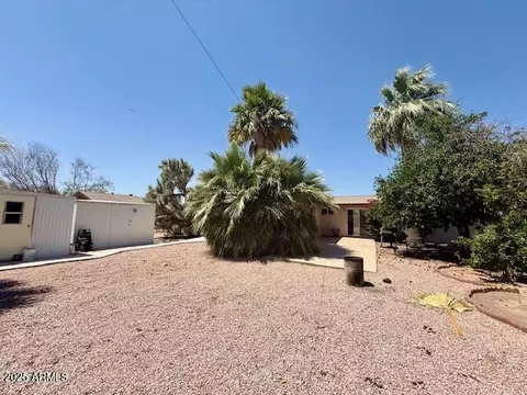 Exterior - 735 E Desert Ave, Apache Junction, AZ 85119 photo 4 of 4