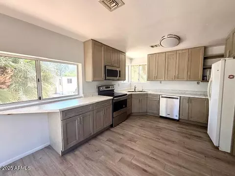 Kitchen - 735 E Desert Ave, Apache Junction, AZ 85119 photo 1 of 1