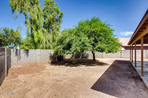 Exterior - 2822 N 90th Ave, Phoenix, AZ 85037 photo 5 of 5