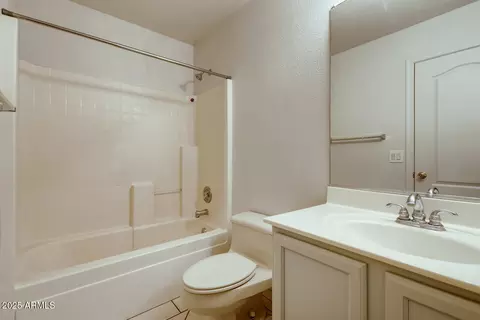 Bath - 2822 N 90th Ave, Phoenix, AZ 85037 photo 3 of 4