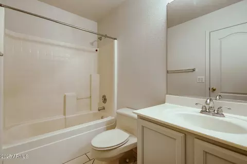 Bath - 2822 N 90th Ave, Phoenix, AZ 85037 photo 4 of 4
