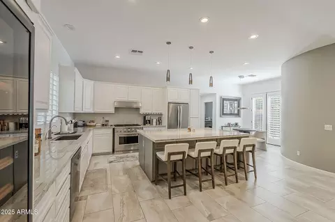 3406 E Pyrenees Pass, Phoenix, AZ 85018 photo 5