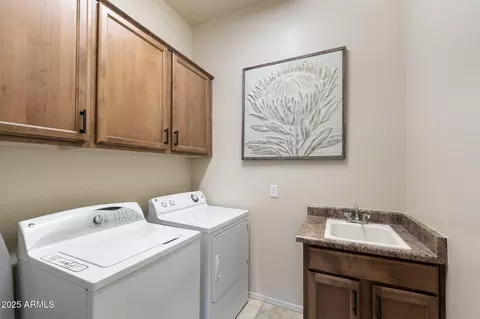 8633 E Kael Cir, Mesa, AZ 85207 photo 14