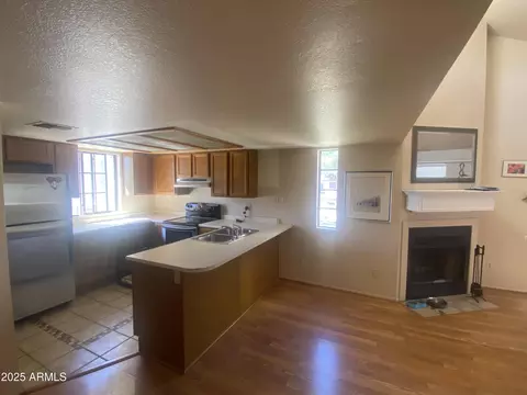 2020 W Union Hills Dr #240, Phoenix, AZ 85027