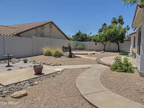 Exterior - 4517 E Ute St, Phoenix, AZ 85044 photo 7 of 7