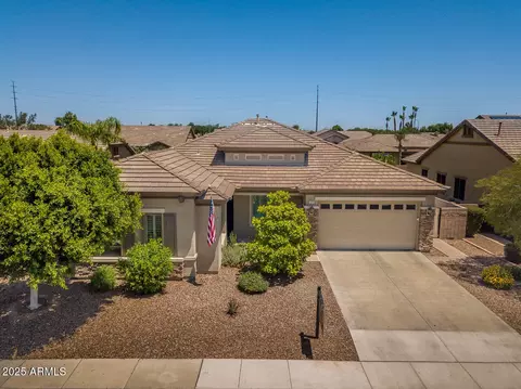 1904 E Grand Canyon Dr, Chandler, AZ 85249
