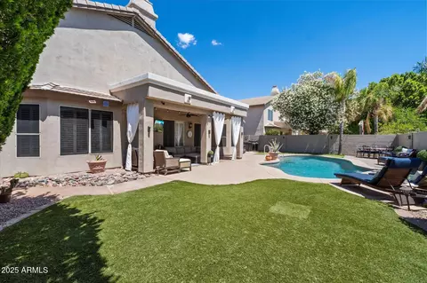 4569 E Lariat Ln, Phoenix, AZ 85050 photo 17