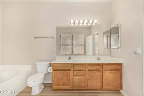 Bath - 11511 E Renata Ave, Mesa, AZ 85212 photo 1 of 3