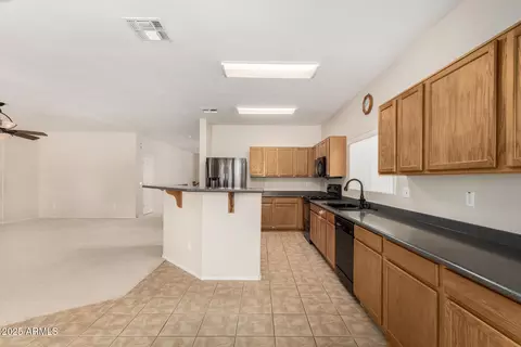 Kitchen - 11511 E Renata Ave, Mesa, AZ 85212 photo 1 of 6