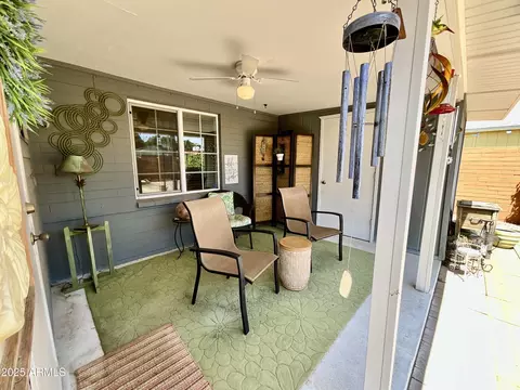 Exterior - 2537 E Hazelwood St, Phoenix, AZ 85016 photo 3 of 7