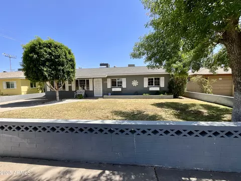 Exterior - 2537 E Hazelwood St, Phoenix, AZ 85016 photo 2 of 7
