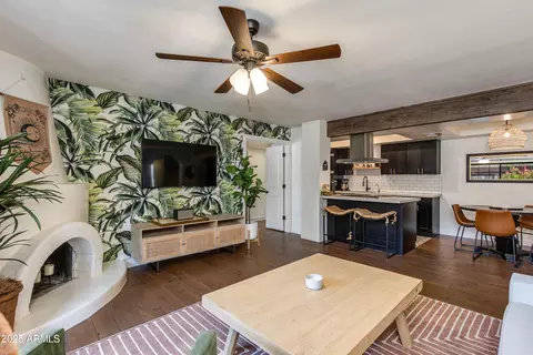 7557 N Dreamy Draw Dr #139, Phoenix, AZ 85020