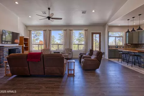 1014 Etta Ln, Show Low, AZ 85901 photo 8