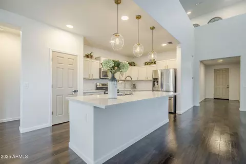 Kitchen - 10925 E Toluca Ave, Mesa, AZ 85212 photo 1 of 9