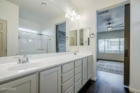 Bath - 10925 E Toluca Ave, Mesa, AZ 85212 photo 2 of 4