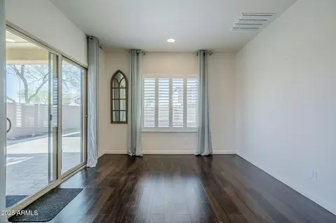Living - 10925 E Toluca Ave, Mesa, AZ 85212 photo 6 of 11