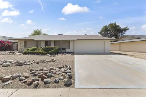 19801 N Ponderosa Cir, Sun City, AZ 85373