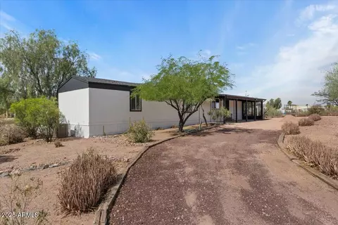 2141 E Broadway Ave, Apache Junction, AZ 85119 photo 2