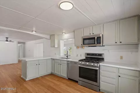 2141 E Broadway Ave, Apache Junction, AZ 85119 photo 12