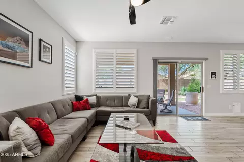 Living - 4976 E Thunderbird Dr, Chandler, AZ 85249 photo 3 of 4