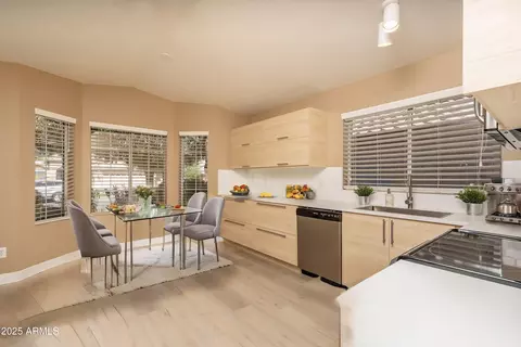 12044 S 45th St, Phoenix, AZ 85044 photo 4