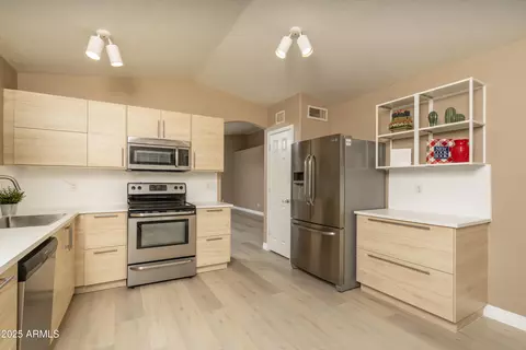 12044 S 45th St, Phoenix, AZ 85044 photo 6