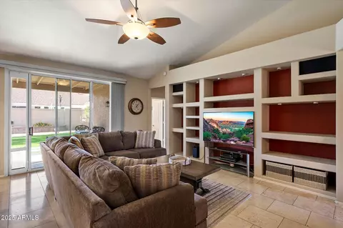 3350 E Rosemonte Dr, Phoenix, AZ 85050 photo 6