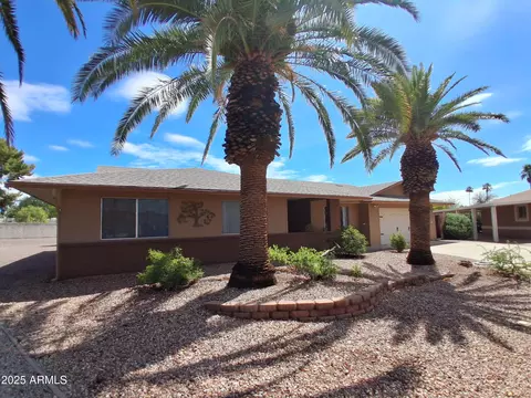 18418 N Laurel Dr, Sun City, AZ 85373
