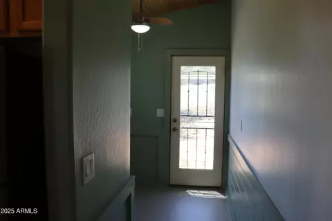 1155 W Half Moon Ct, Ash Fork, AZ 86320 photo 9