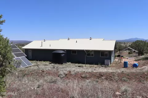 1155 W Half Moon Ct, Ash Fork, AZ 86320 photo 31