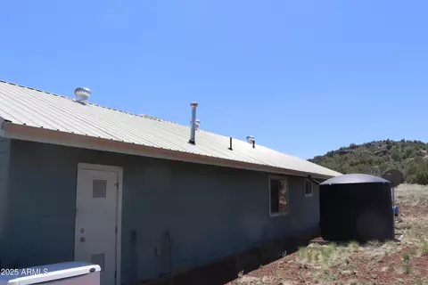 1155 W Half Moon Ct, Ash Fork, AZ 86320 photo 33